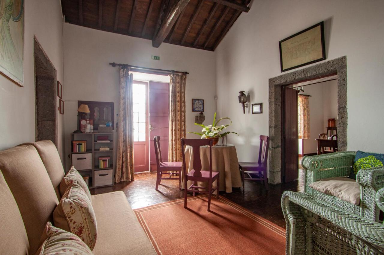 Casa Senhora Das Necessidades Ponta Delgada Esterno foto