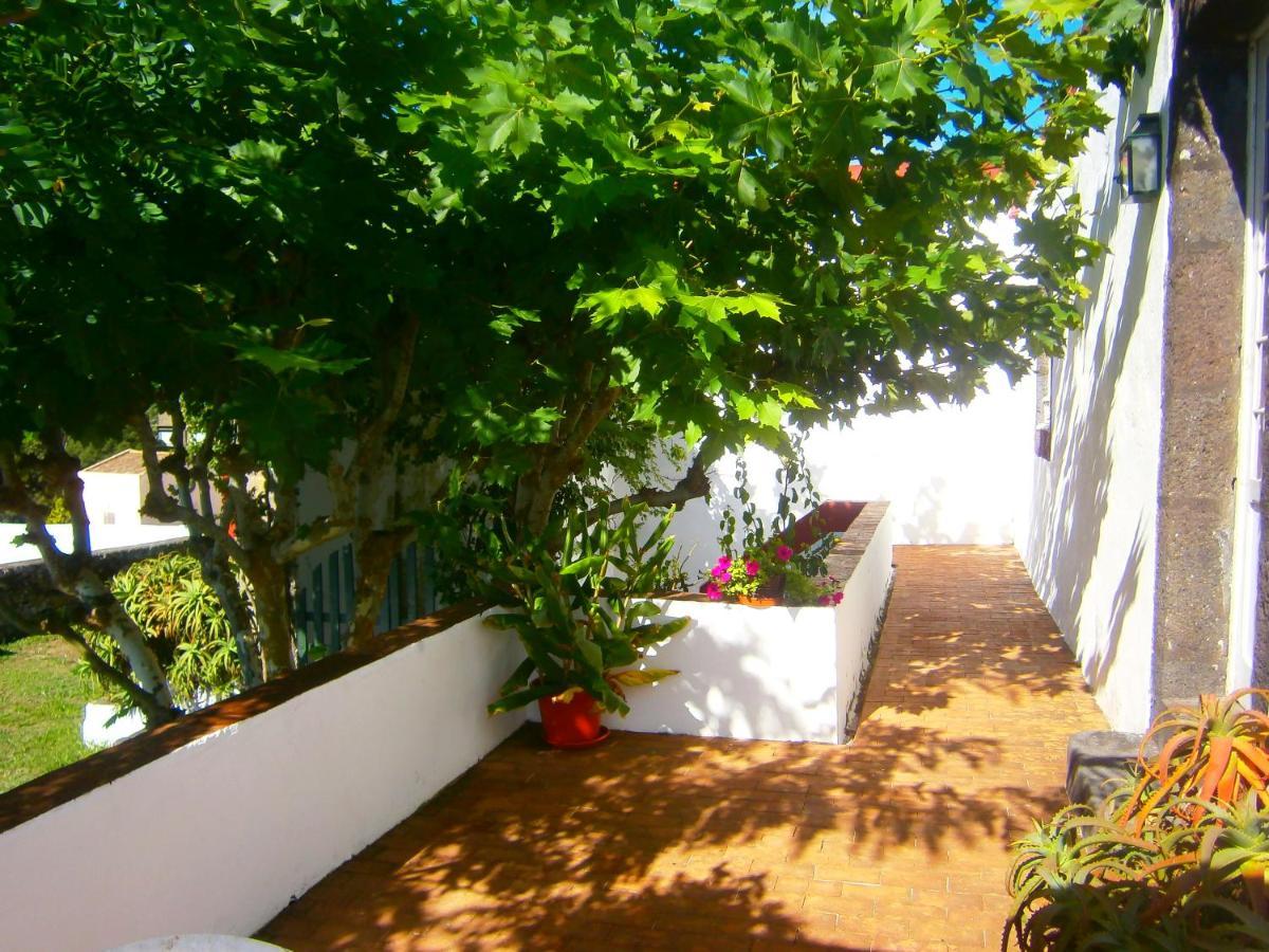 Casa Senhora Das Necessidades Ponta Delgada Esterno foto