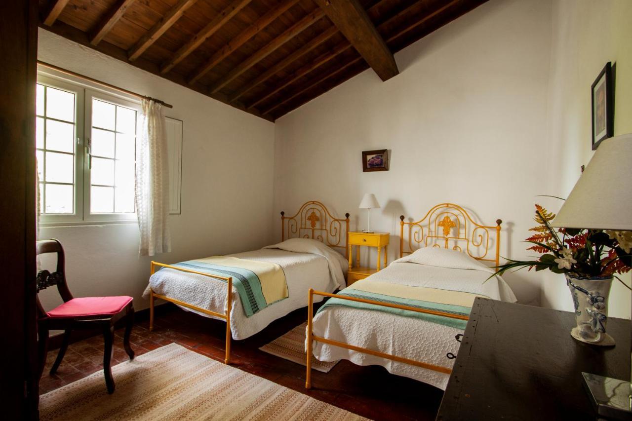 Casa Senhora Das Necessidades Ponta Delgada Esterno foto